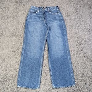 Hollister Jeans Baggy Ultra High Rise Women's 10 Medium Wash Denim